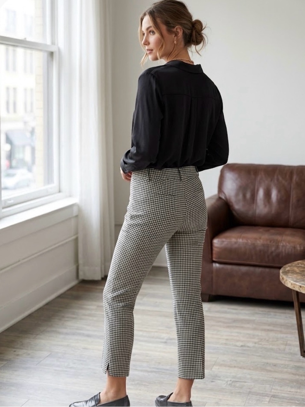 Alice + Olivia Ankle Pants - Black & White